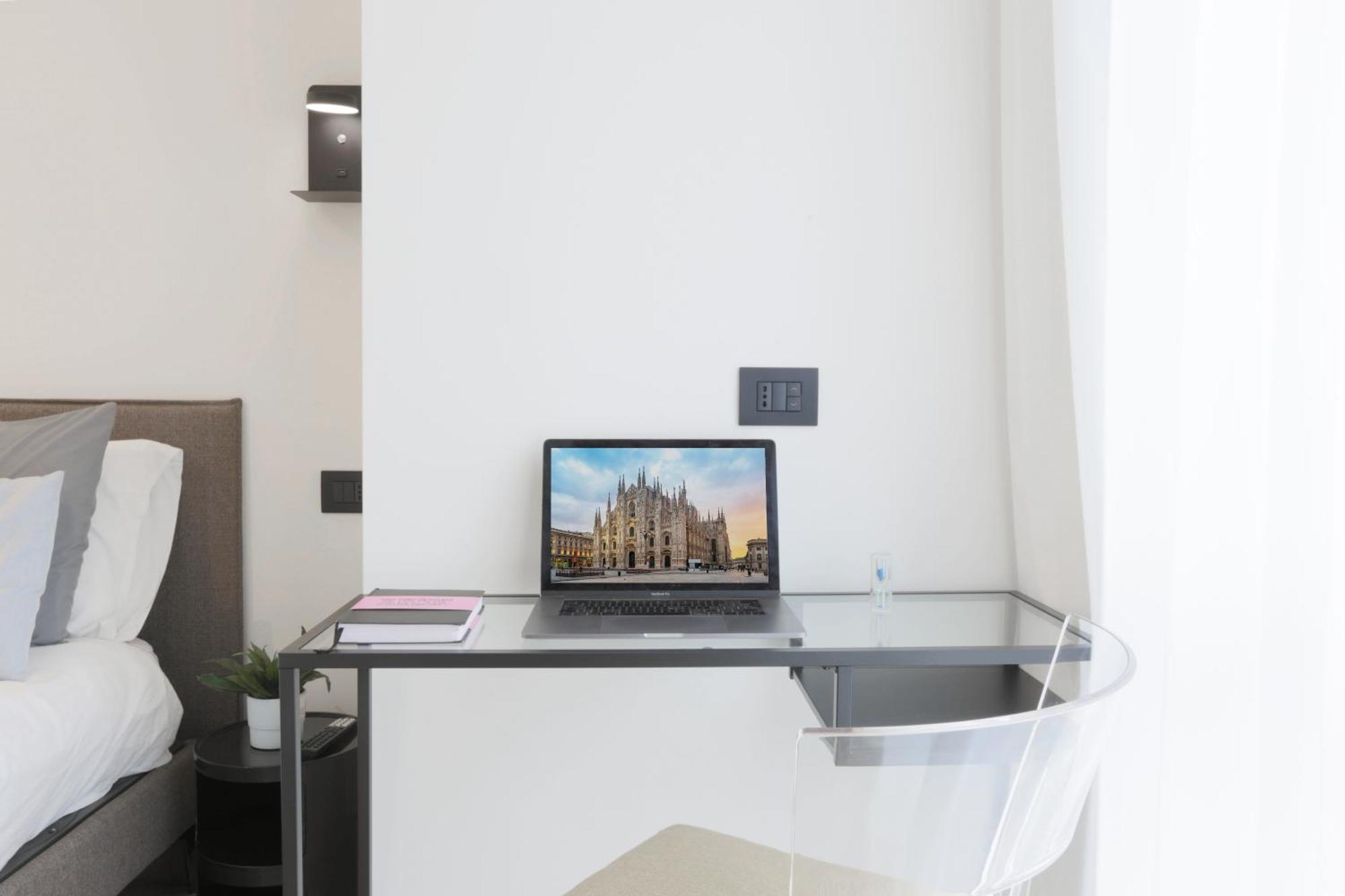 New Modern Flat 10 Minutes Walk From Central Station Milan Exterior photo